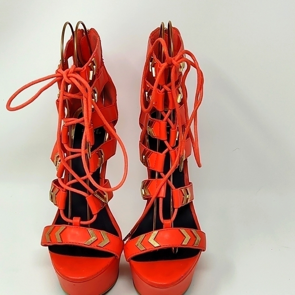 Fabulous Platform Stillettos Size 9.5